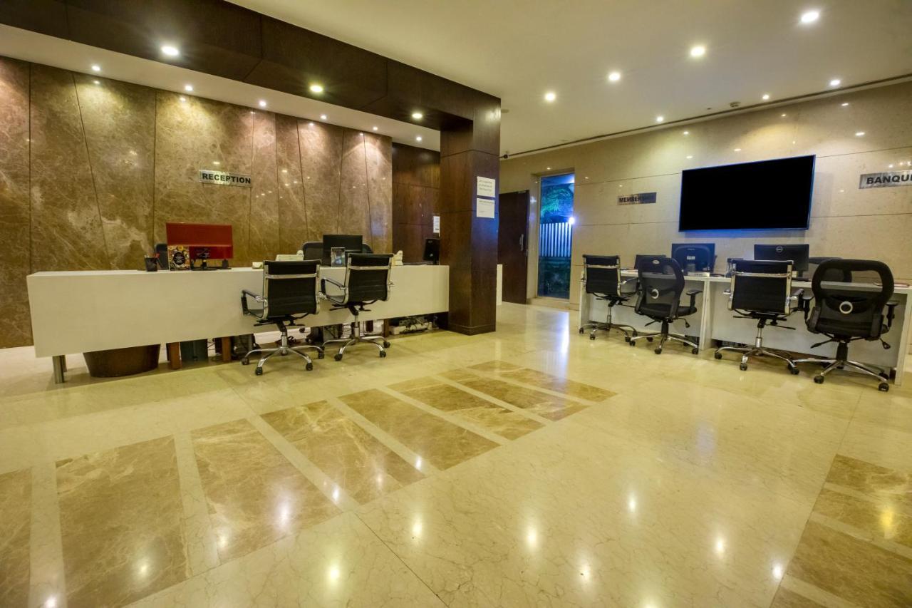The Thane Club Esterno foto